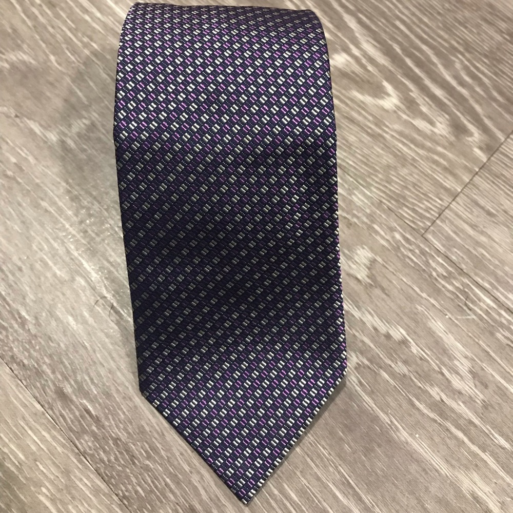 MENS DESIGNER TIE!!!!!
